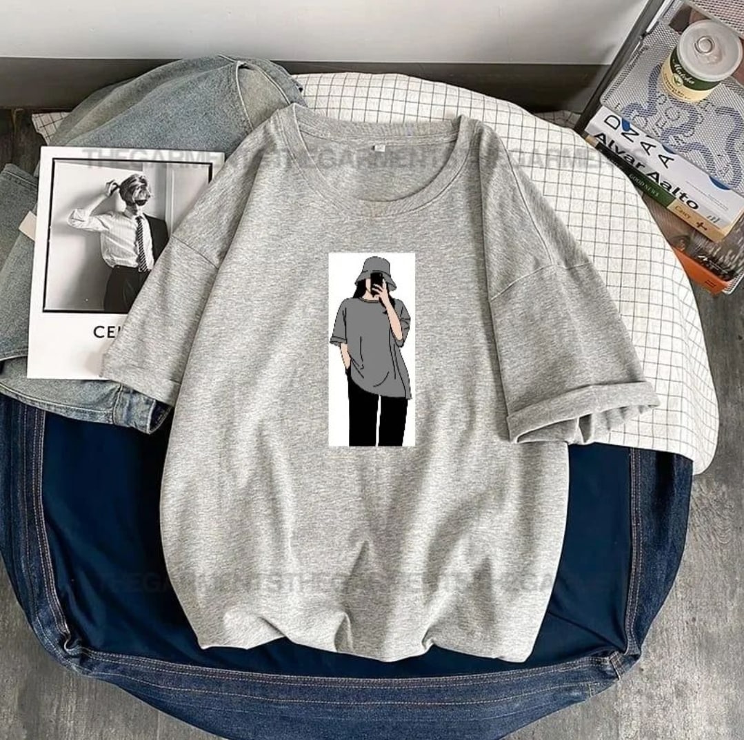 GREY T-SHIRT ( SELFIE GIRL)