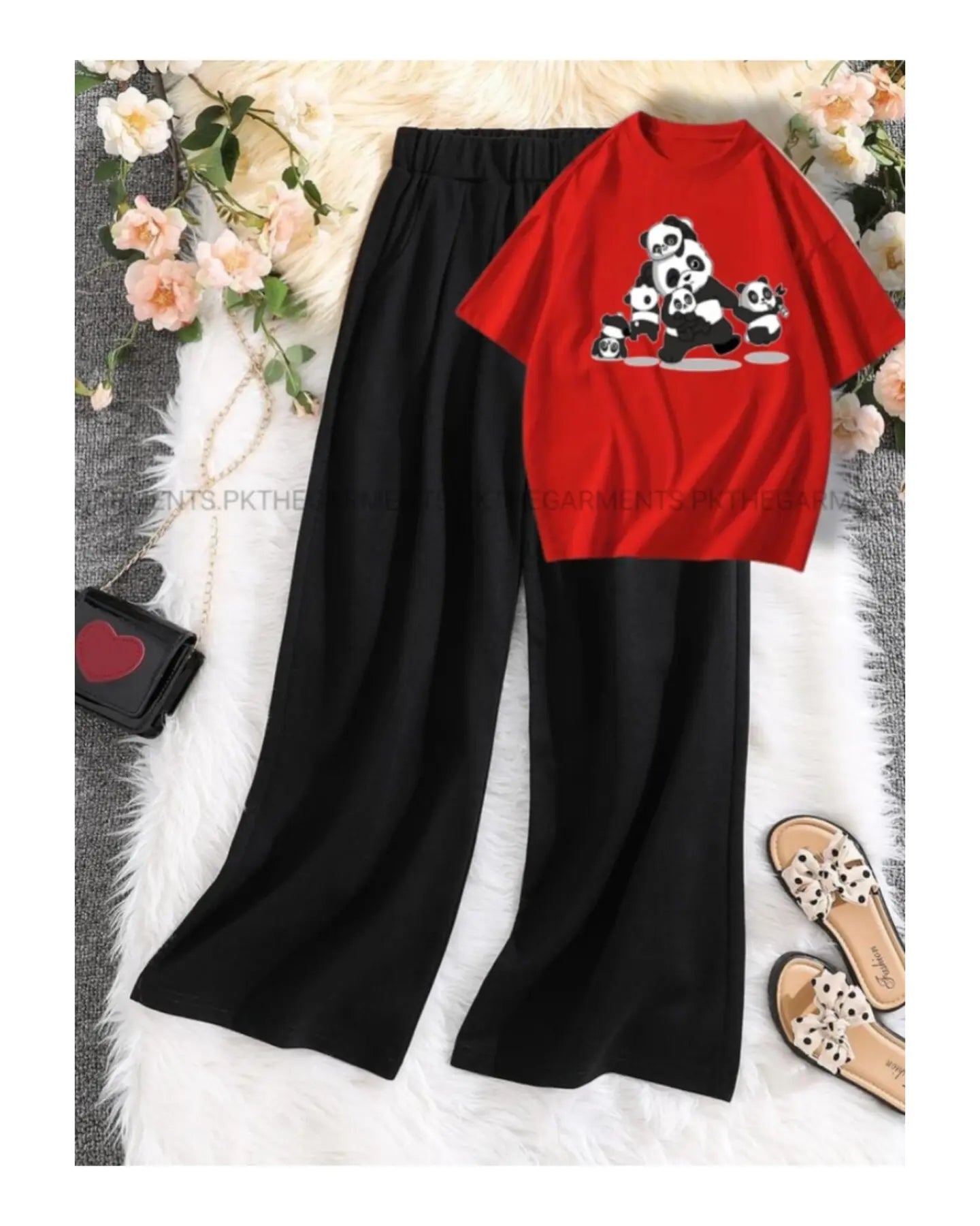 PANDA FAMILY RED TSHIRT WITH BLACK FLAPPER