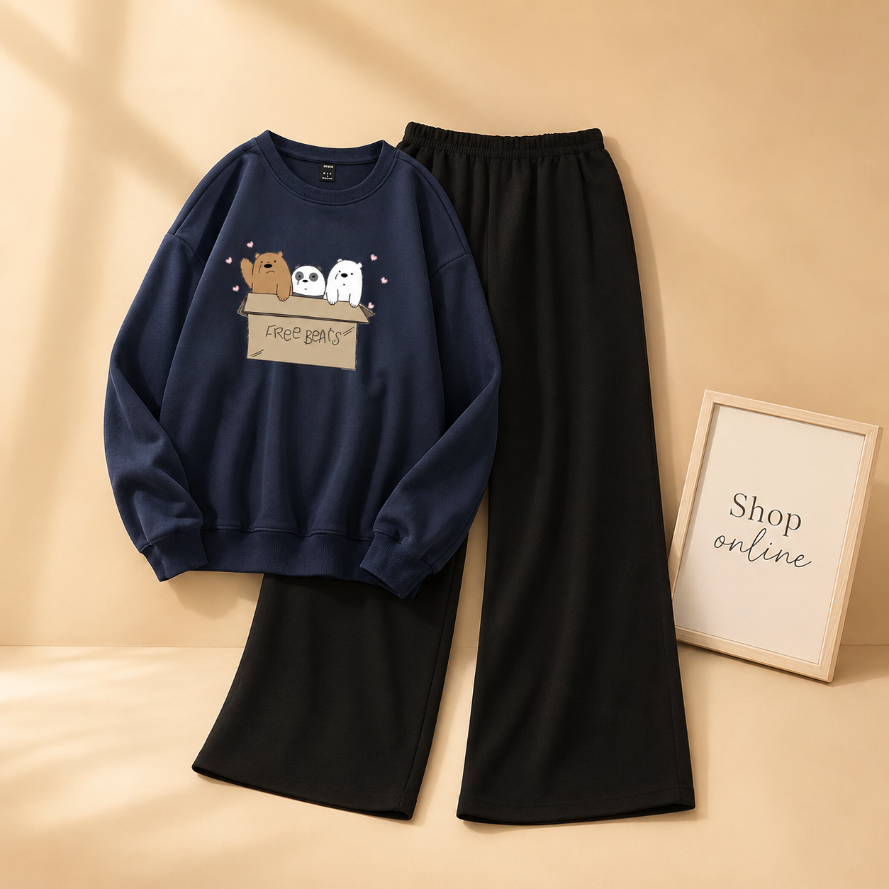 FREE BEARS NAVY BLUE SWEATSHIRT WITH FLAPPER