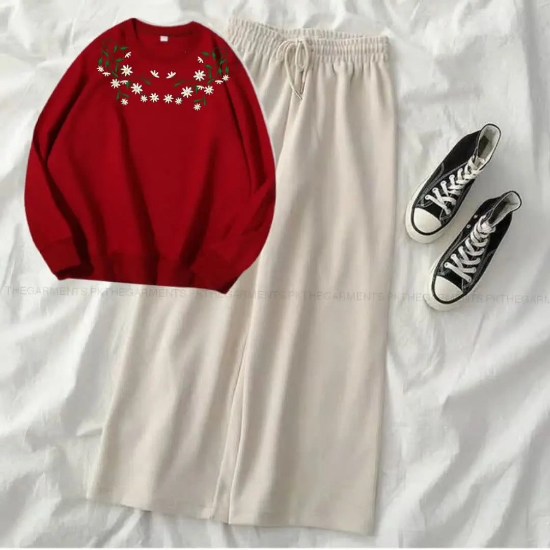 RED SWEATSHIRT FLOWER NECK WITH BEIGE FLAPPER