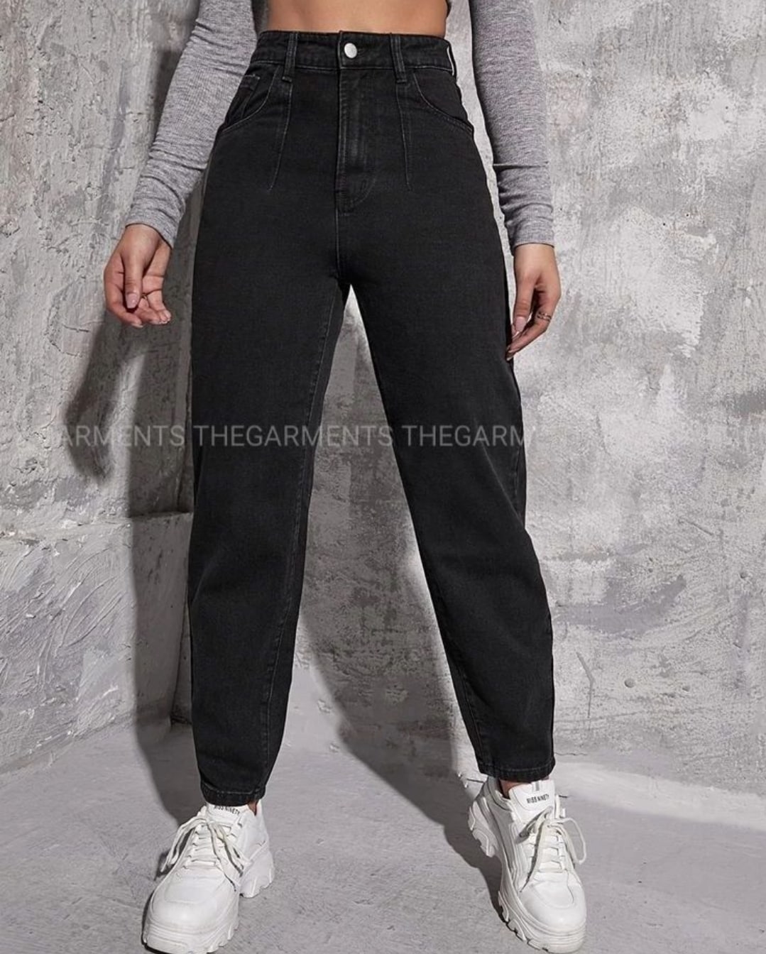 Black  straight fitjeans