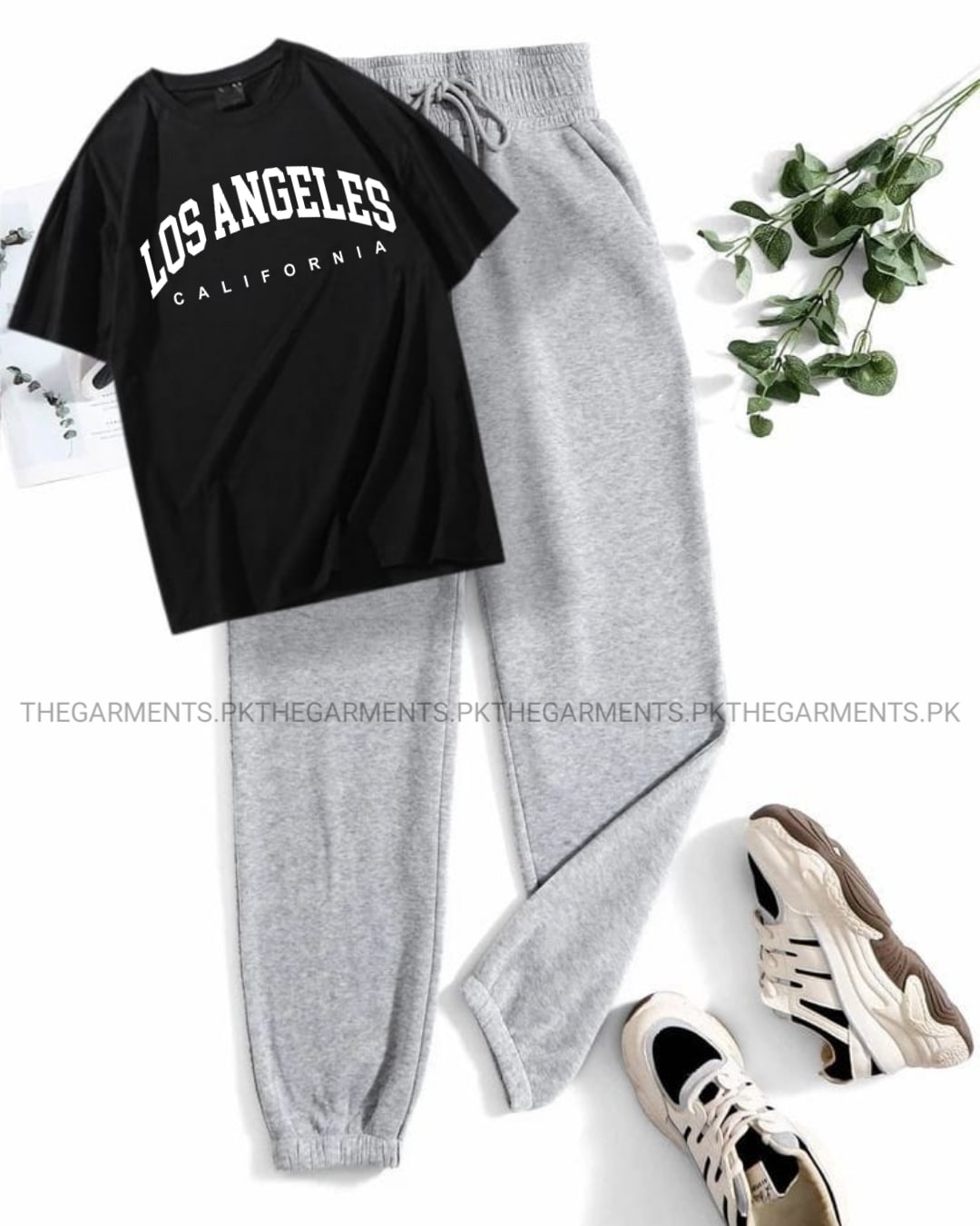 LOS ANGELES BLACK TSHIRT WITH GREY TROUSER