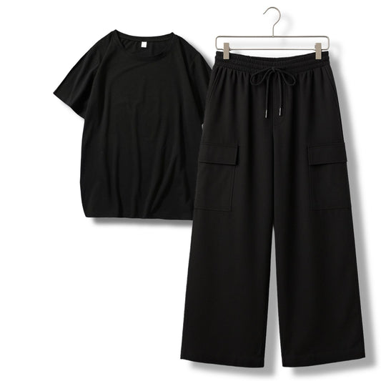 PLAIN BLACK TSHIRT WITH BLACK CARGO TROUSER